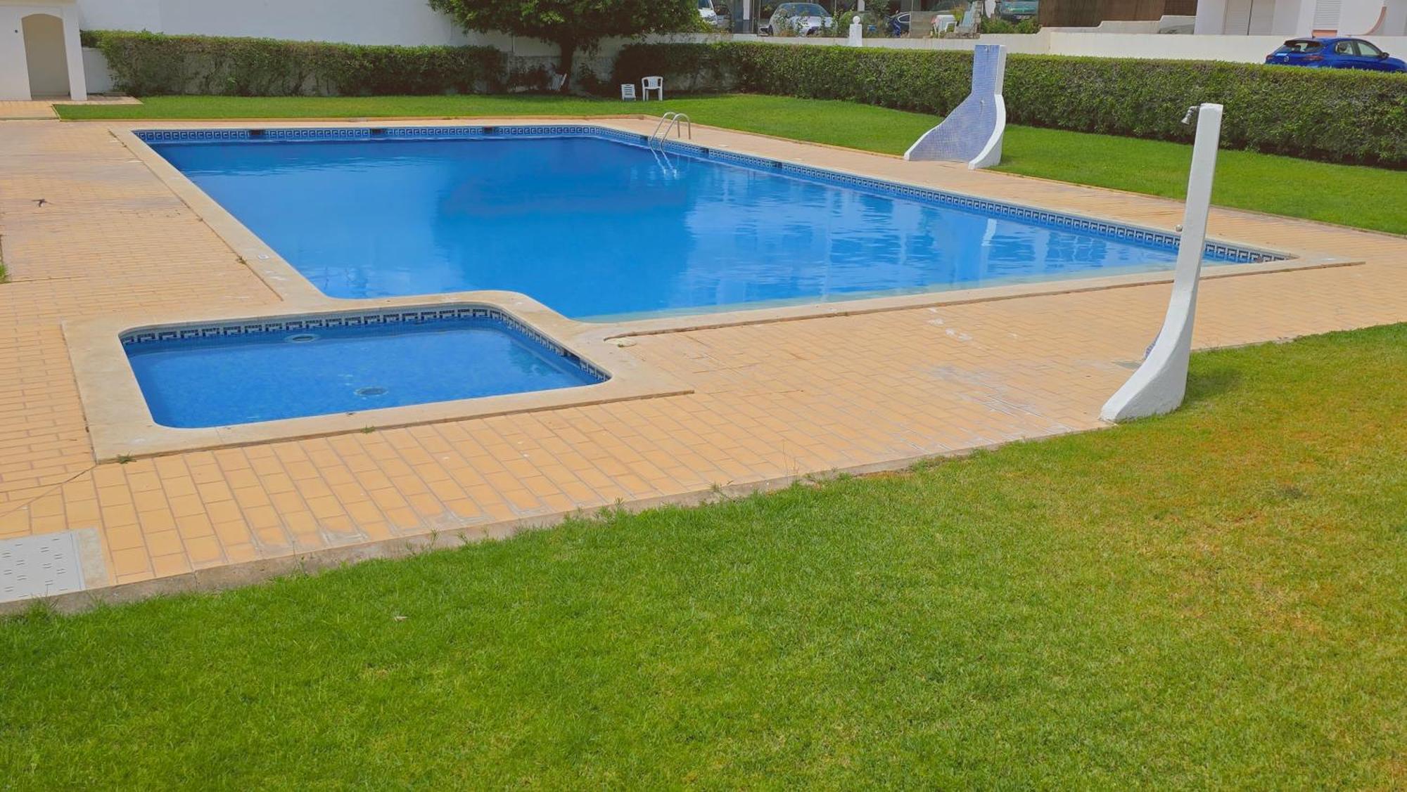 Praia Eulalia With Pool And 5 Minutes From The Beach Albufeira Ngoại thất bức ảnh